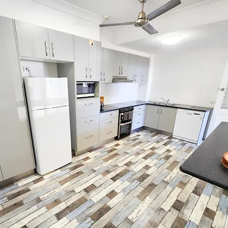 The Stella Motel Yamba Room photo